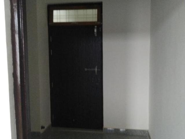 2 BHK Apartment in Manik Chowk for rent Jhansi. The reference number is 9339236