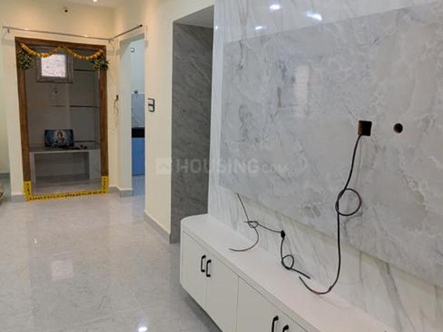 2 BHK Apartment in Manikonda for rent Hyderabad. The reference number is 21014495