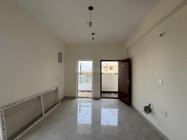 2 BHK Apartment in Manikonda for resale Hyderabad. The reference number is 19625285