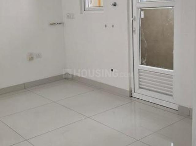 2 BHK Apartment in Manikonda for resale Hyderabad. The reference number is 21295249