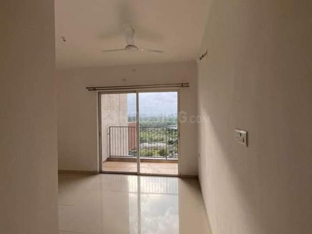 2 BHK Apartment in Manjari Budruk for rent Pune. The reference number is 21028021