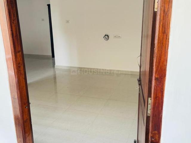 2 BHK Apartment in Manneguda for rent Hyderabad. The reference number is 21025404