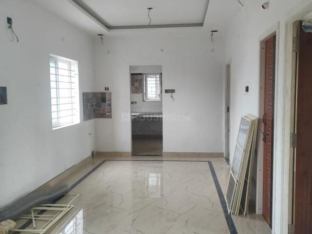 2 BHK Apartment in Mannivakkam for resale Chennai. The reference number is 21135828