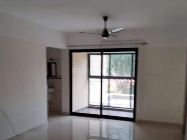2 BHK Apartment in Maradu for rent Kochi. The reference number is 19098102