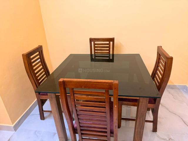2 BHK Apartment in Maradu for rent Kochi. The reference number is 20584978