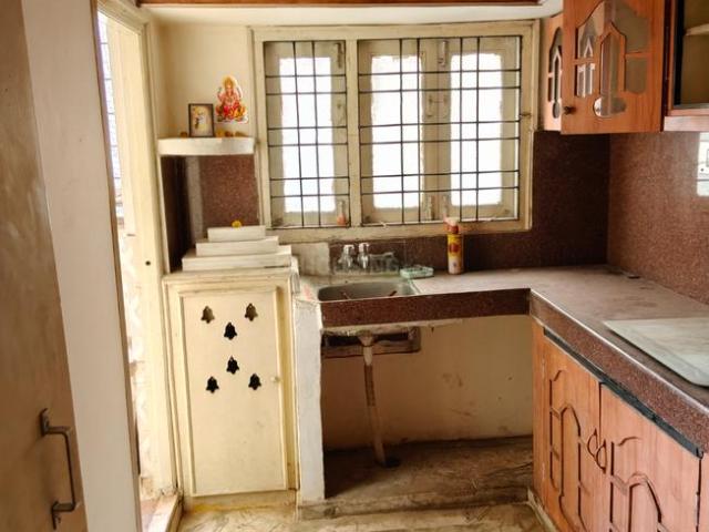 2 BHK Apartment in Mehdipatnam for rent Hyderabad. The reference number is 21268416