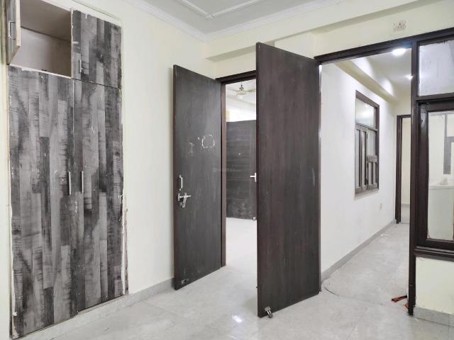 2 BHK Apartment in Mehrauli for resale New Delhi. The reference number is 20553190