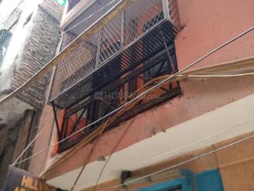 2 BHK Apartment in Mehrauli for resale New Delhi. The reference number is 9737210