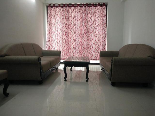 2 BHK Apartment in Memnagar for rent Ahmedabad. The reference number is 19173141