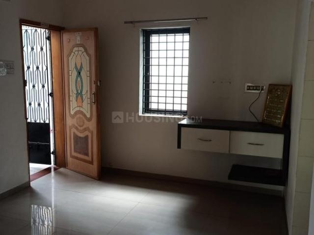 2 BHK Apartment in Memnagar for rent Ahmedabad. The reference number is 20746963