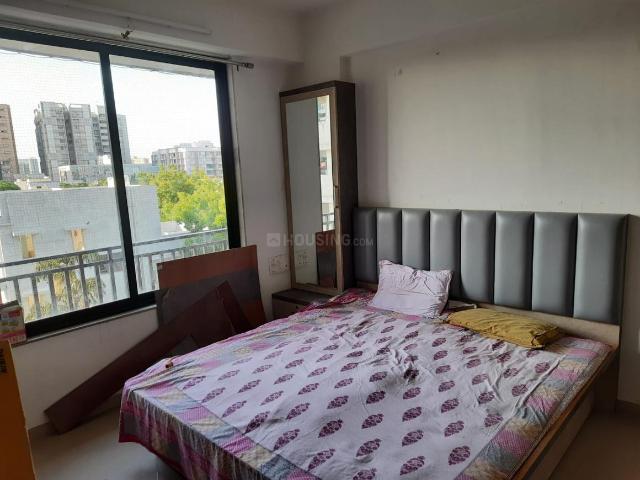 2 BHK Apartment in Memnagar for rent Ahmedabad. The reference number is 21118132