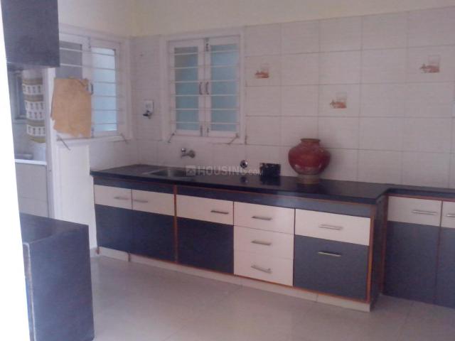2 BHK Apartment in Memnagar for rent Ahmedabad. The reference number is 21275234