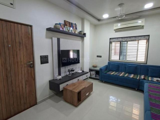 2 BHK Apartment in Memnagar for resale Ahmedabad. The reference number is 20809884