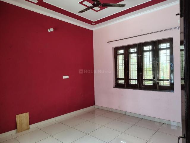 2 BHK Apartment in Miyawala for rent Dehradun. The reference number is 20765479