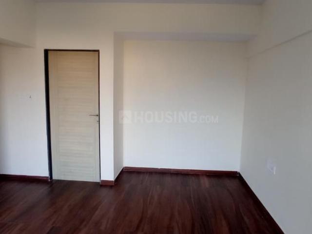 2 BHK Apartment in Mira Road East for rent Mira Bhayandar. The reference number is 18923345