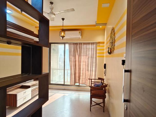 2 BHK Apartment in Mira Road East for rent Mira Bhayandar. The reference number is 19473683