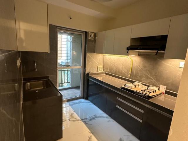 2 BHK Apartment in Mira Road East for rent Mira Bhayandar. The reference number is 19493735