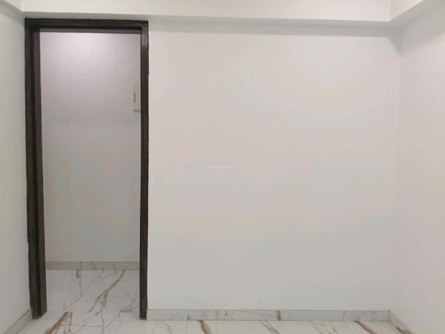 2 BHK Apartment in Mira Road East for rent Mira Bhayandar. The reference number is 19779437