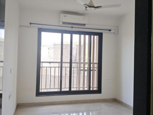 2 BHK Apartment in Mira Road East for rent Mira Bhayandar. The reference number is 20407500