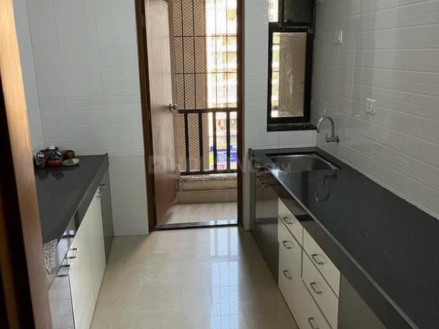 2 BHK Apartment in Mira Road East for rent Mira Bhayandar. The reference number is 20871905