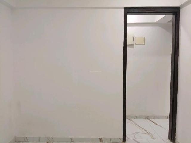 2 BHK Apartment in Mira Road East for rent Mira Bhayandar. The reference number is 20904095