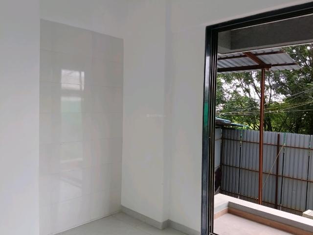 2 BHK Apartment in Mira Road East for rent Mira Bhayandar. The reference number is 20995186