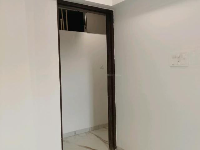 2 BHK Apartment in Mira Road East for rent Mira Bhayandar. The reference number is 20210043