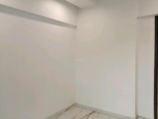 2 BHK Apartment in Mira Road East for rent Mira Bhayandar. The reference number is 20235553