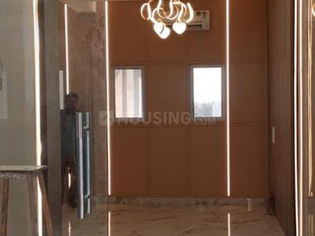 2 BHK Apartment in Mira Road East for rent Mira Bhayandar. The reference number is 20241859