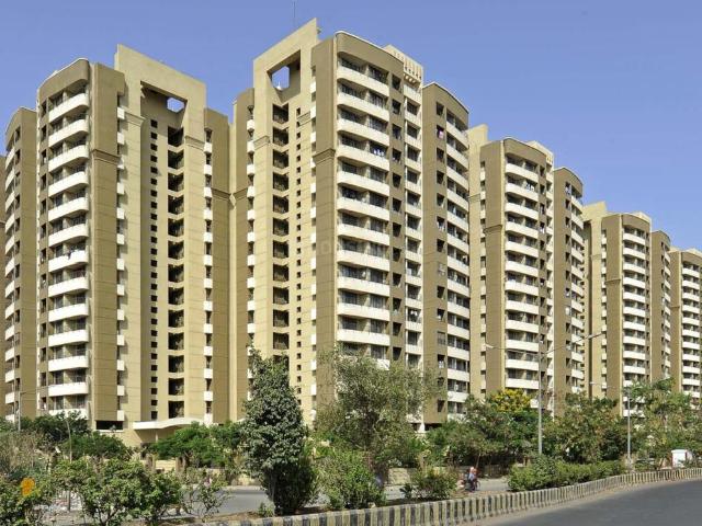 2 BHK Apartment in Mira Road East for rent Mira Bhayandar. The reference number is 21006542
