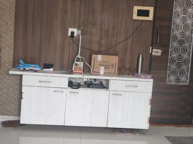 2 BHK Apartment in Mira Road East for rent Mira Bhayandar. The reference number is 21063883
