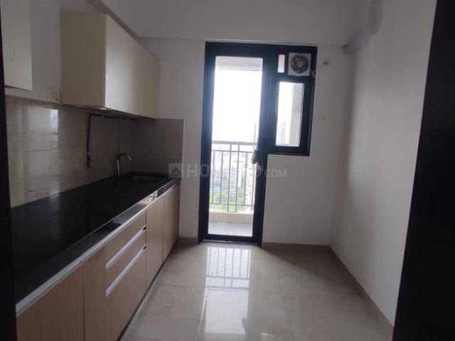 2 BHK Apartment in Mira Road East for rent Mira Bhayandar. The reference number is 21136299