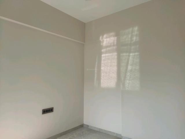 2 BHK Apartment in Mira Road East for resale Mira Bhayandar. The reference number is 13780379