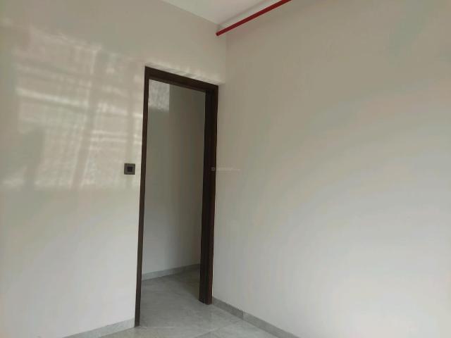 2 BHK Apartment in Mira Road East for resale Mira Bhayandar. The reference number is 13722591