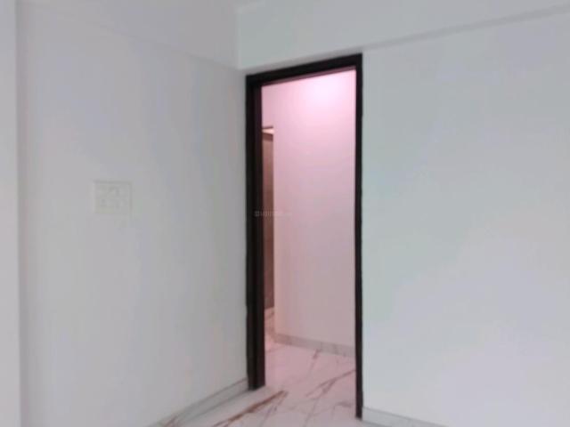 2 BHK Apartment in Mira Road East for resale Mira Bhayandar. The reference number is 17630457