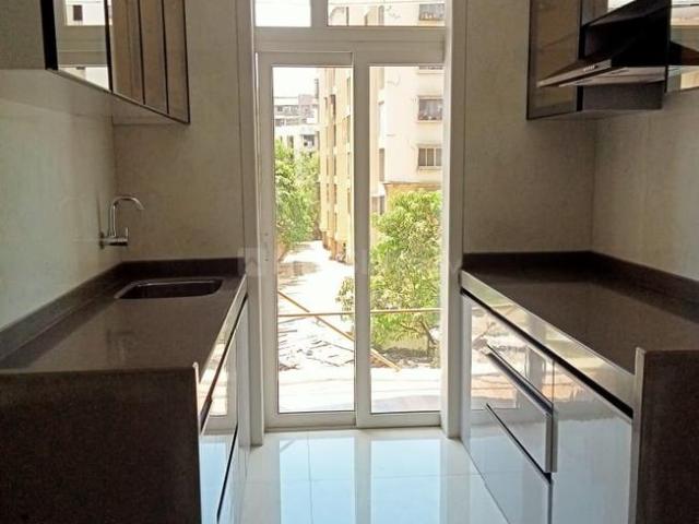 2 BHK Apartment in Mira Road East for resale Mira Bhayandar. The reference number is 17638235