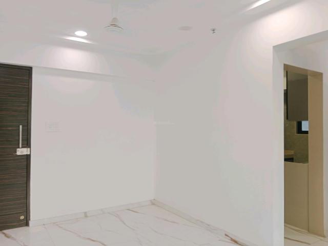 2 BHK Apartment in Mira Road East for resale Mira Bhayandar. The reference number is 17893976