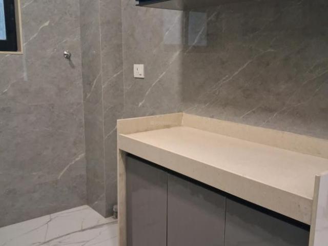 2 BHK Apartment in Mira Road East for resale Mira Bhayandar. The reference number is 18593130
