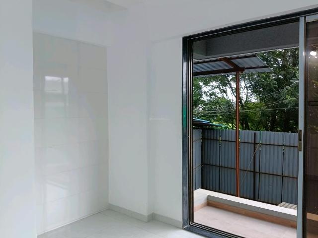 2 BHK Apartment in Mira Road East for resale Mira Bhayandar. The reference number is 18787981