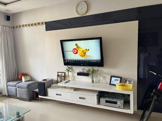 2 BHK Apartment in Mira Road East for resale Mira Bhayandar. The reference number is 18922943