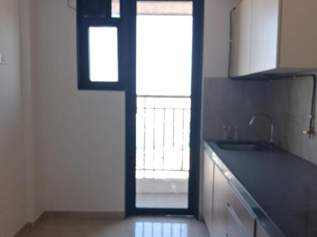 2 BHK Apartment in Mira Road East for resale Mira Bhayandar. The reference number is 19377382