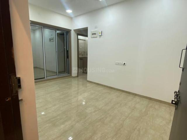 2 BHK Apartment in Mira Road East for resale Mira Bhayandar. The reference number is 19697121