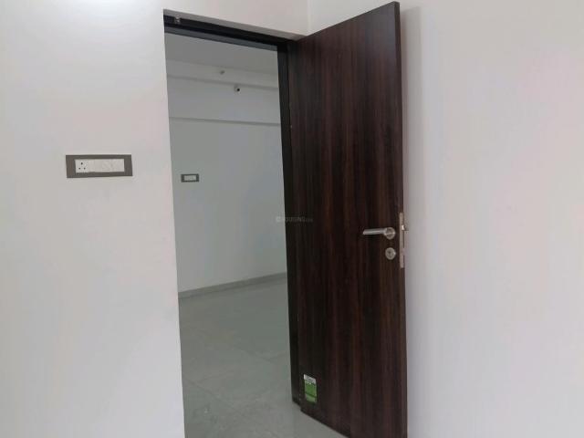 2 BHK Apartment in Mira Road East for resale Mira Bhayandar. The reference number is 20025162
