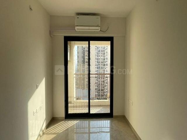 2 BHK Apartment in Mira Road East for resale Mira Bhayandar. The reference number is 20293192