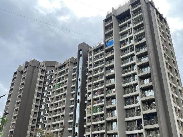 2 BHK Apartment in Mira Road East for resale Mira Bhayandar. The reference number is 20747563