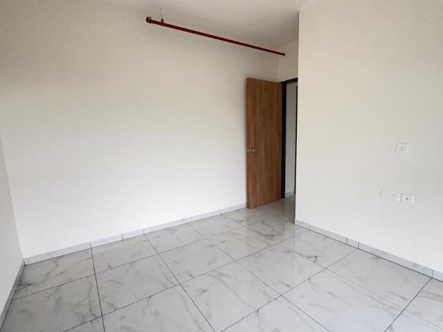 2 BHK Apartment in Mira Road East for resale Mira Bhayandar. The reference number is 20770088