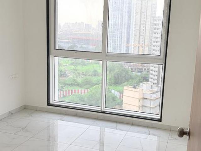 2 BHK Apartment in Mira Road East for resale Mira Bhayandar. The reference number is 20787458