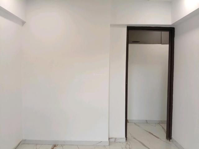2 BHK Apartment in Mira Road East for resale Mira Bhayandar. The reference number is 20963685