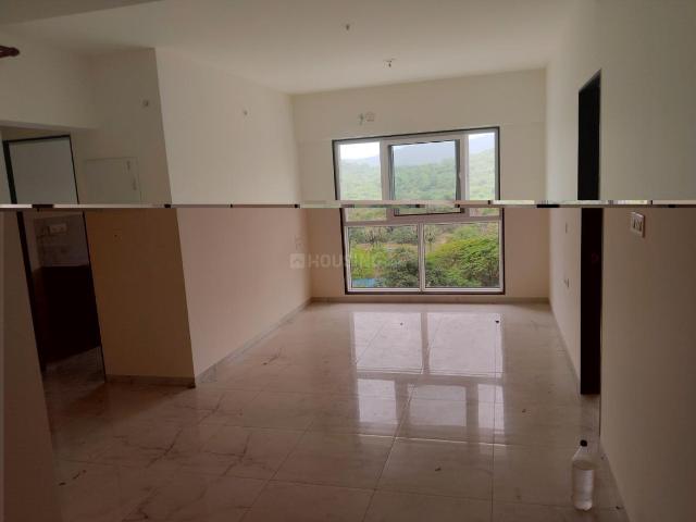 2 BHK Apartment in Mira Road East for resale Mira Bhayandar. The reference number is 20966672