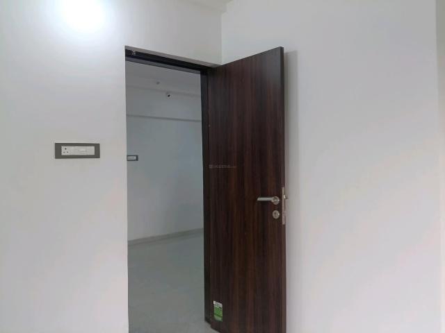 2 BHK Apartment in Mira Road East for resale Mira Bhayandar. The reference number is 20917610